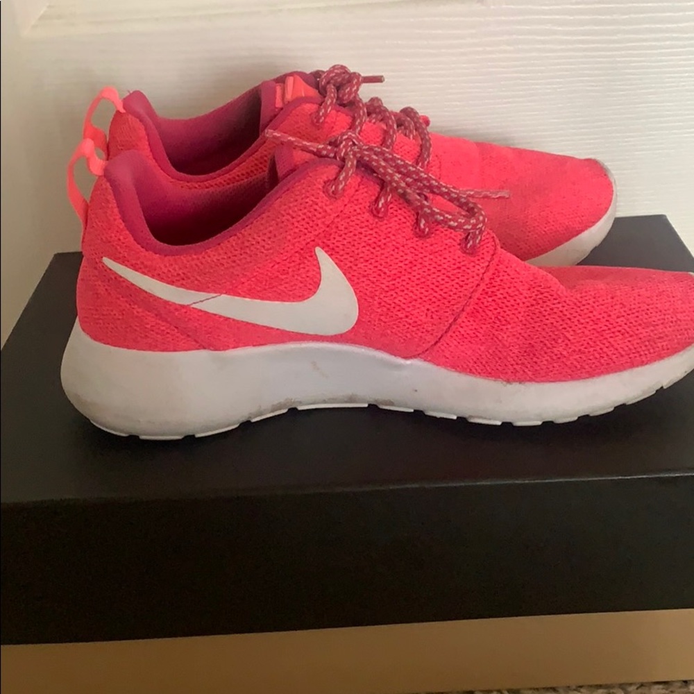 Nike Hot Pink Shoes